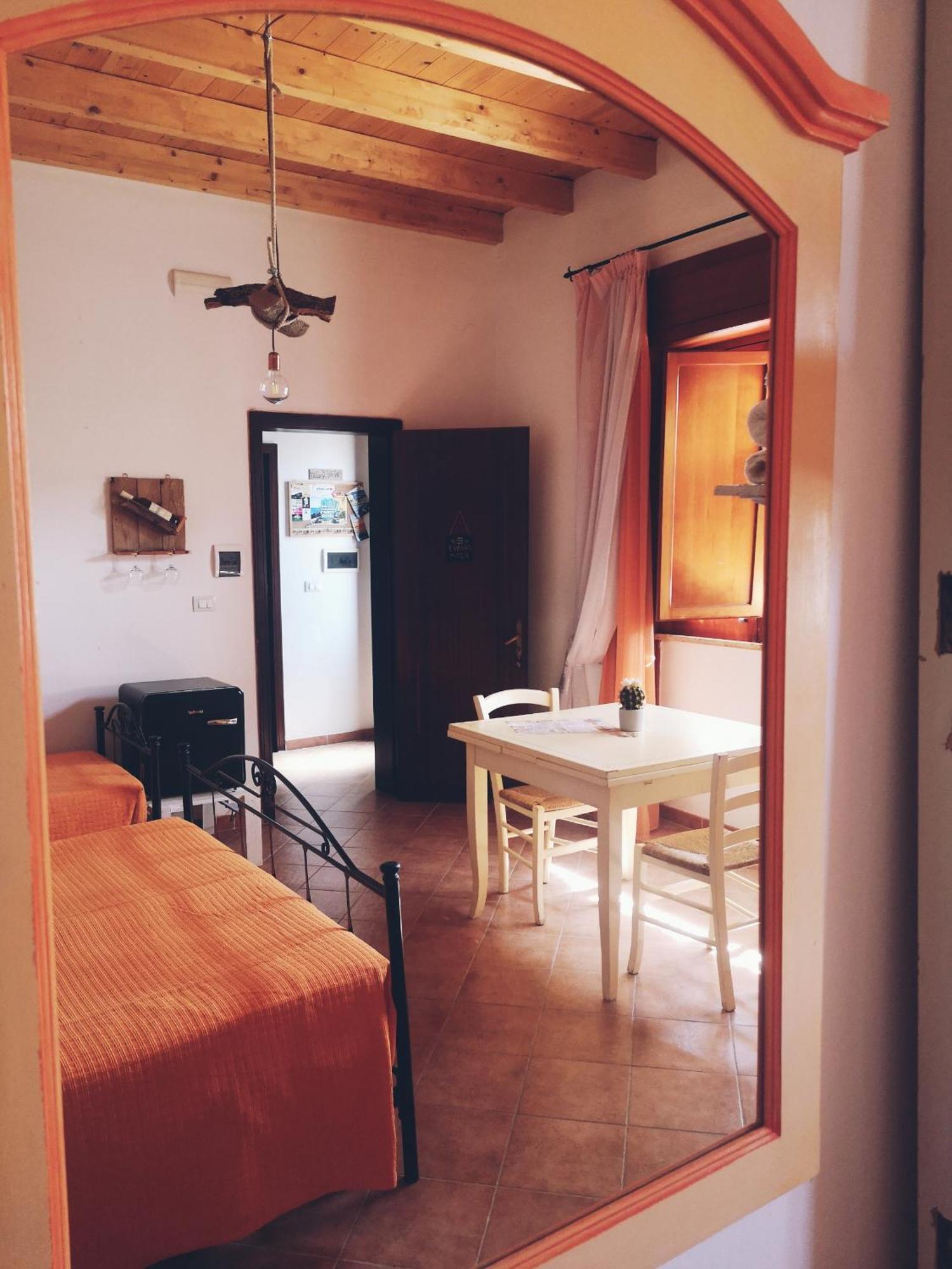 B&B Tobia'S House Giuggianello Екстериор снимка